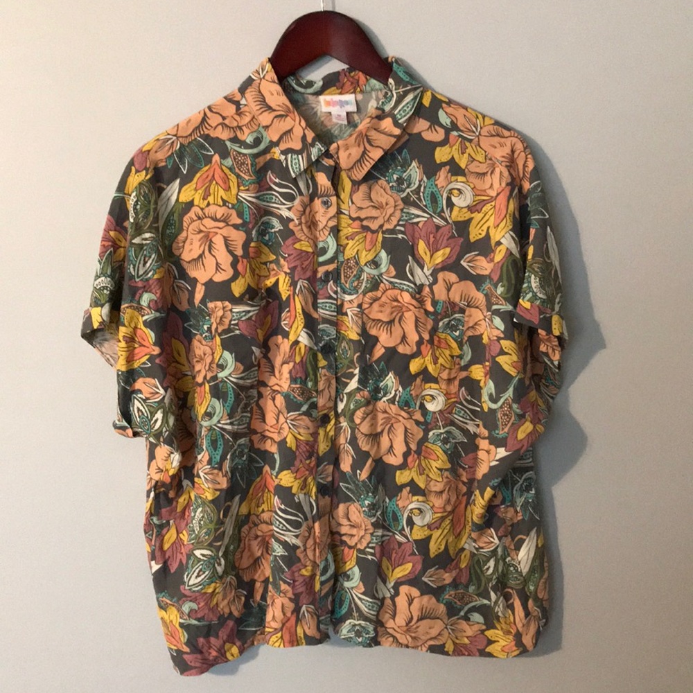 LuLaRoe Amy Size Medium